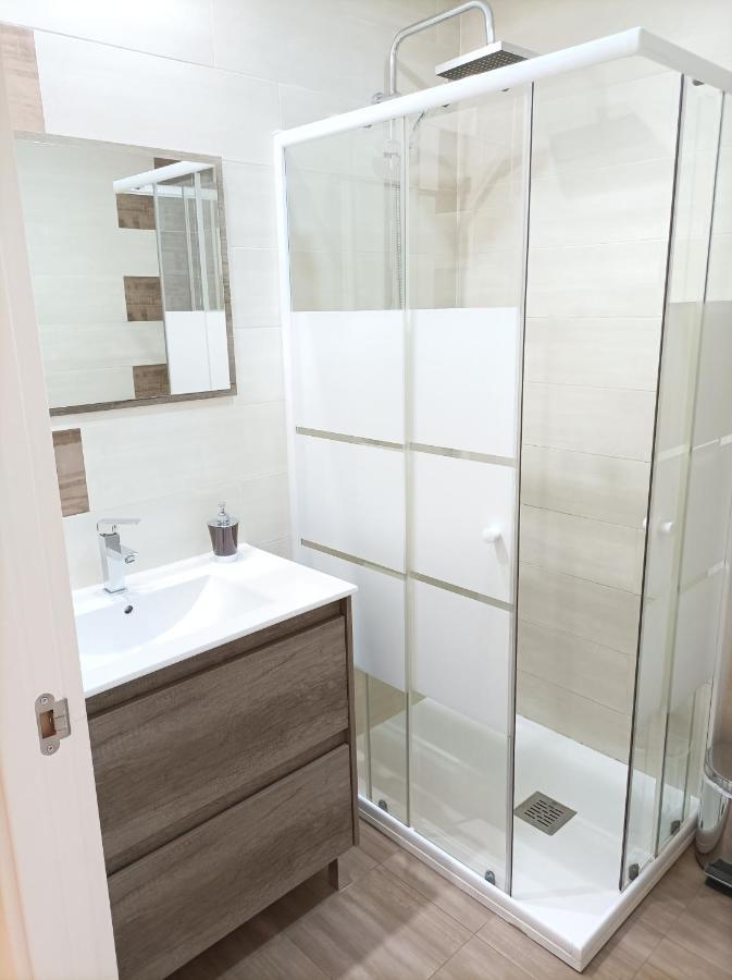 La Plaza Apartment *